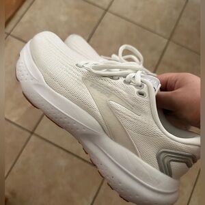 NEW Brooks Glycerin 21 shoes